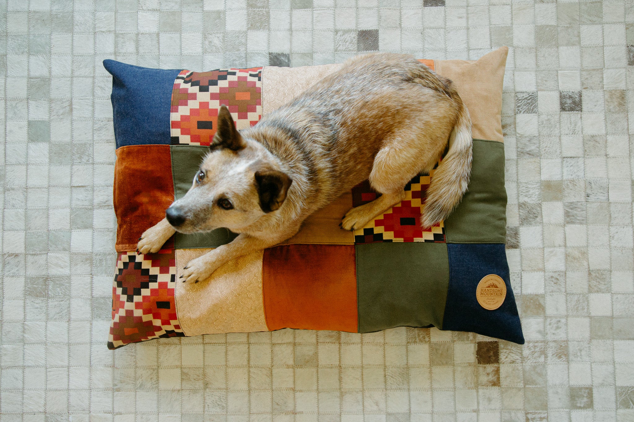 Patchwork Dog Bed ~ DINGO-DAG