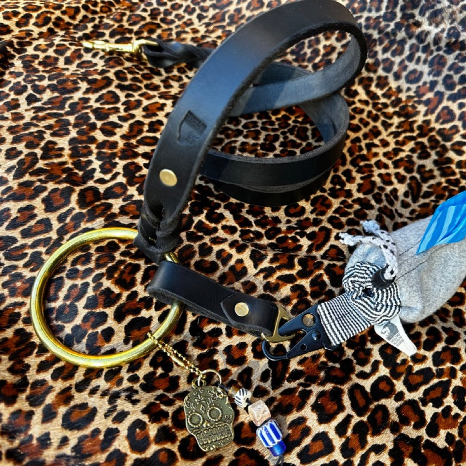 Metal 'O~Ring' Leather Leash