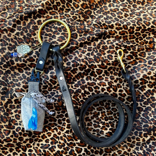 Metal 'O~Ring' Leather Leash