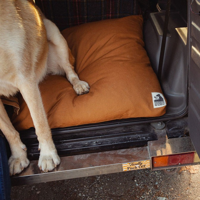 Classic Dog Bed ~ Ruff Stuff