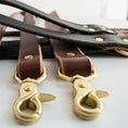 Load image into Gallery viewer, Classic Leather Leash
